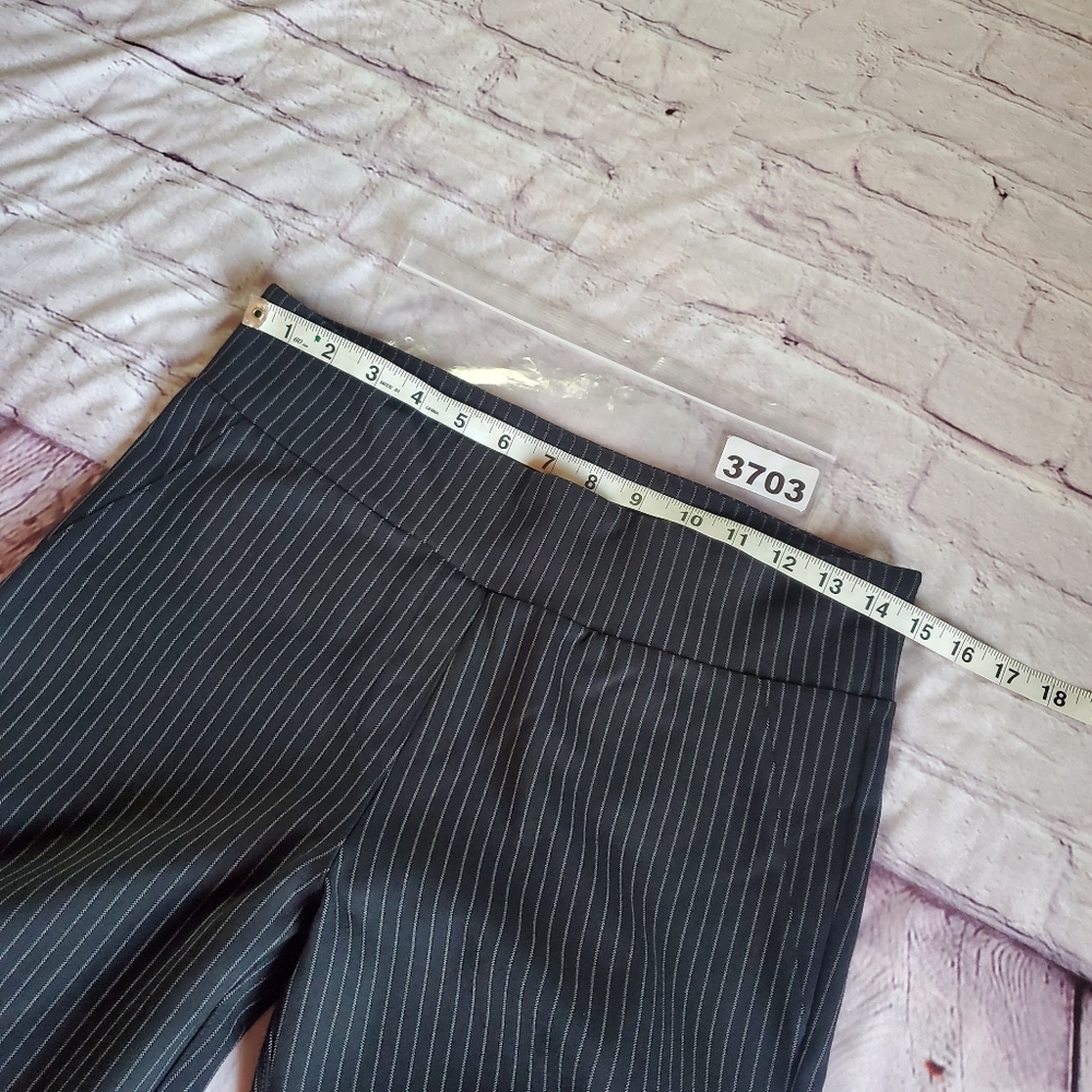 Betabrand Black Pinstripe Flare Yoga Pants Pull-on Stretchy Preppy Mid-rise Med - Picture 8 of 11